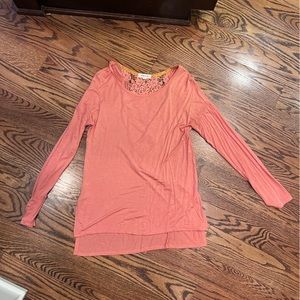 Women’s long sleeve - cut out